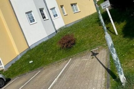 Dachgeschoßwohnung mit großem Balkon & Stellplatz in Bernsbach