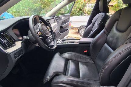 Volvo XC60 53.000 km 32.400 &euro; Gaggenau 76571