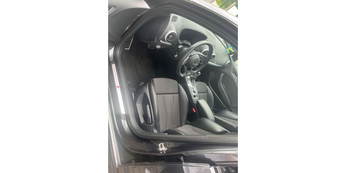 Audi A3 138.000 km 18.000 &euro; Amberg 92224