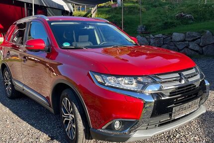 Mitsubishi Outlander 125.283 km 16.600 € Todtmoos 79682
