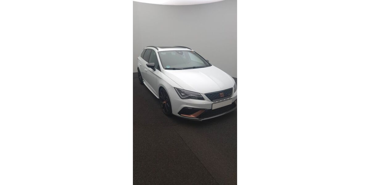 Seat Leon 70.000 km 27.850 &euro; Mühlhausen 92360