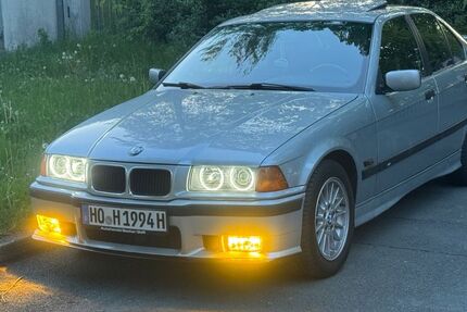 BMW 318 128.000 km 5.333 &euro; Hof 95032