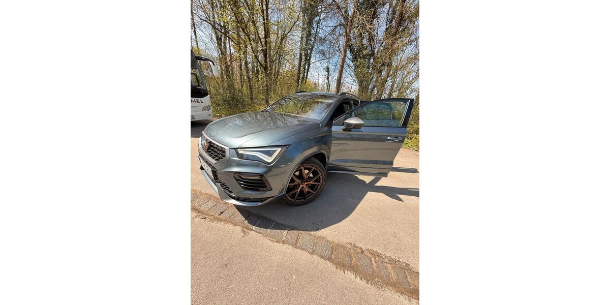 Cupra Ateca 85.000 km 27.500 &euro; München 81375