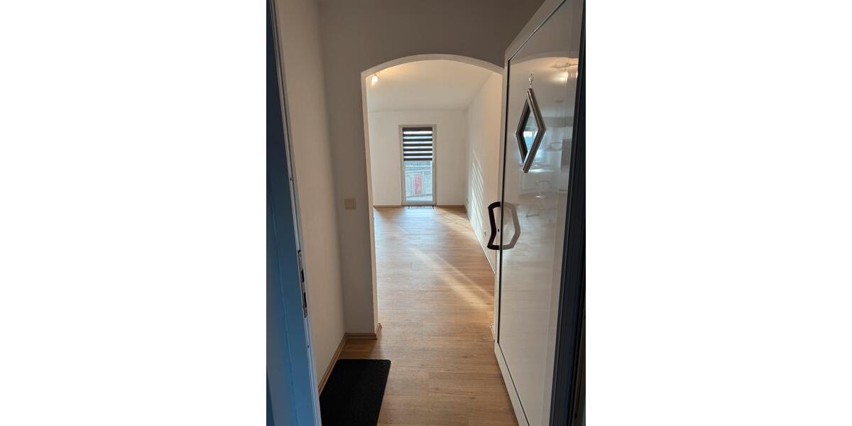 Dachgeschoßwohnung Neustadt bei Coburg - 2 Zimmer, 54 m&sup2;, 124.995&euro; | Angebot:25498044