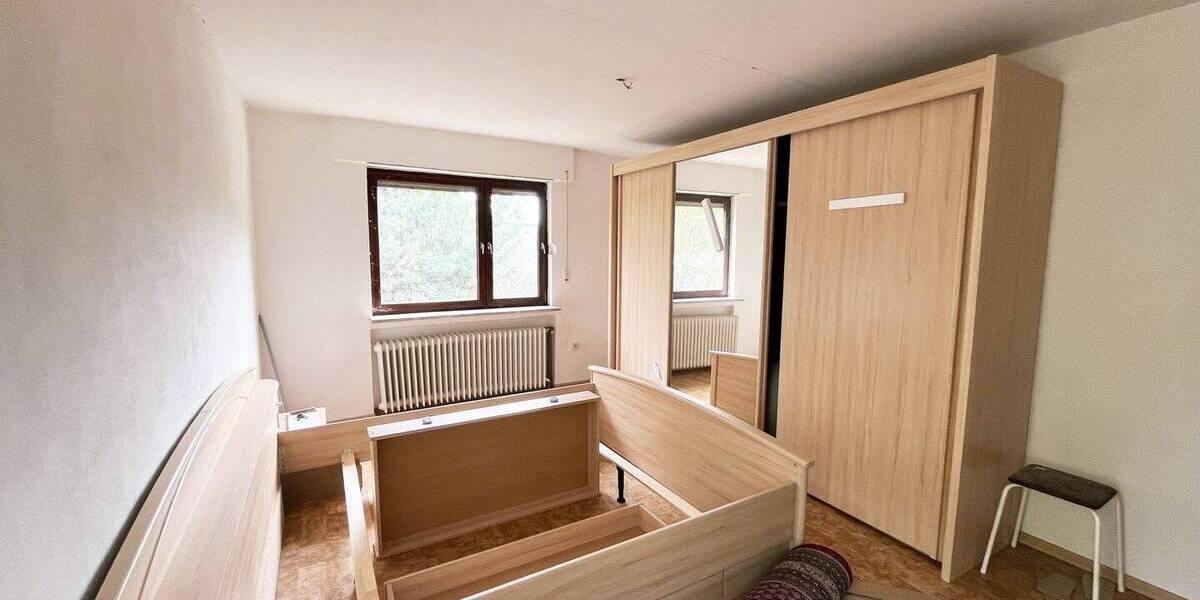 Doppelhaushälfte Siegen / Geisweid Dillnhütten - 9 Zimmer, 180 m&sup2;, 149.000&euro; | Angebot:26433550