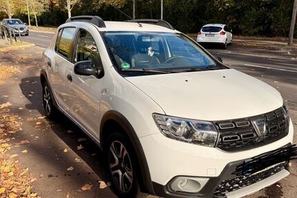 Dacia Sandero 46.953 km 8.500 € Berlin 12435