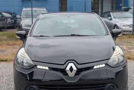 Renault Clio 93.000 km 5.290 &euro; Henstedt Ulzburg 24558