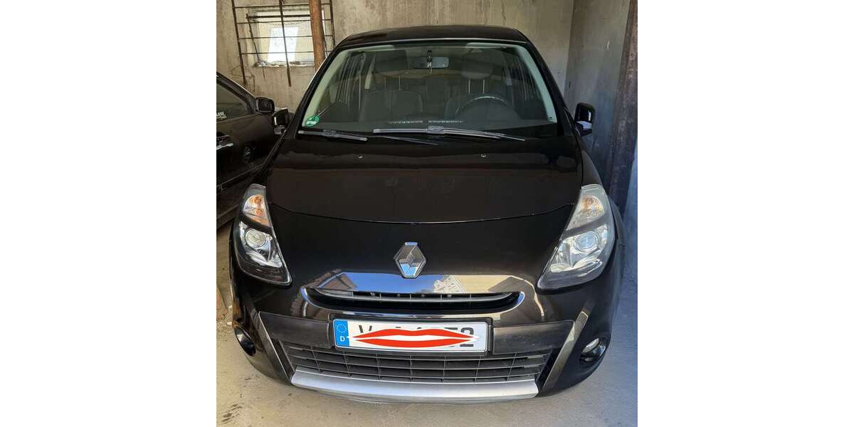 Renault Clio 207.000 km 1.999 &euro; Plauen, Stadt 08525