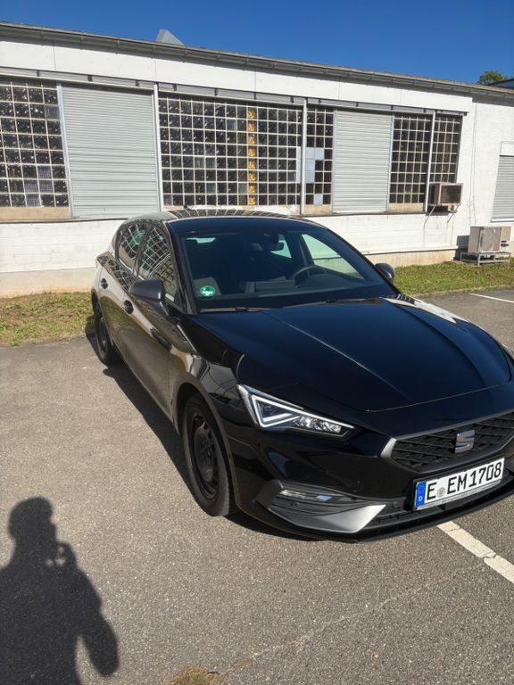 Seat Leon 73.000 km 21.999 € Seckach 74743