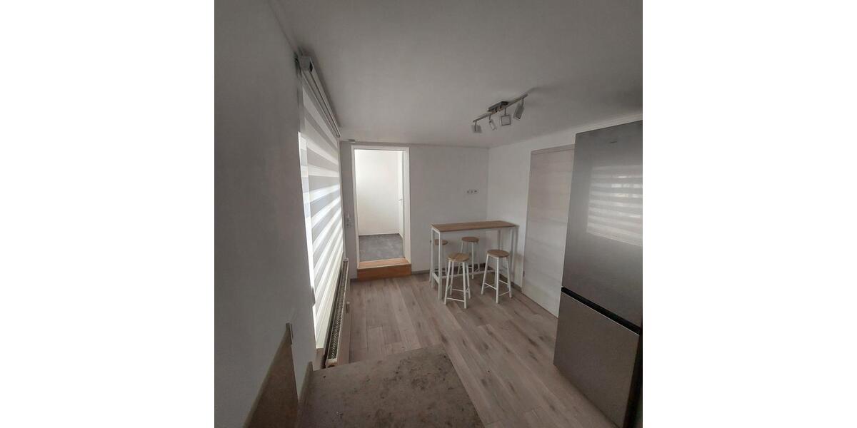 Etagenwohnung Landau an der Isar - 1.5 Zimmer, 29 m&sup2;, 375&euro; | Angebot:26381844