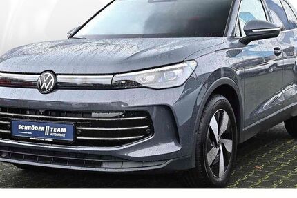 VW Tiguan 3.502 km 40.980 &euro; Verl 33415
