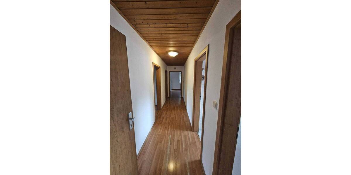 Gewerbeobjekt Waldkraiburg - 8 Zimmer, 495.000&euro; | Angebot:25729534