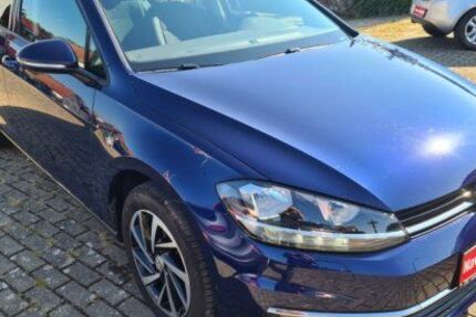VW Golf 64.900 km 14.950 € Sulzfeld-Kleinbardorf 97633