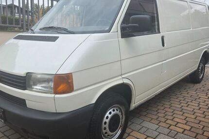 VW T4 andere 248.000 km 3.695 &euro; Coswig 01640