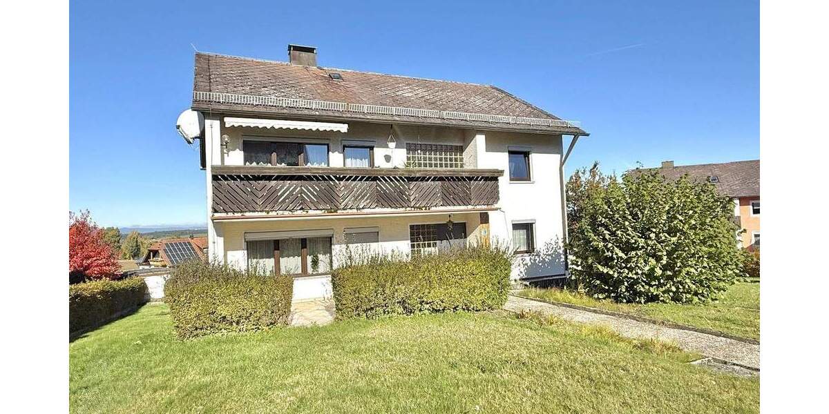 Einfamilienhaus Plößberg - 8 Zimmer, 237 m&sup2;, 220.000&euro; | Angebot:25697482