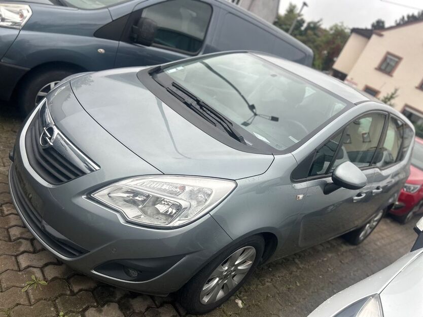 Opel Meriva 153.660 km 3.700 € Saarlouis 66740