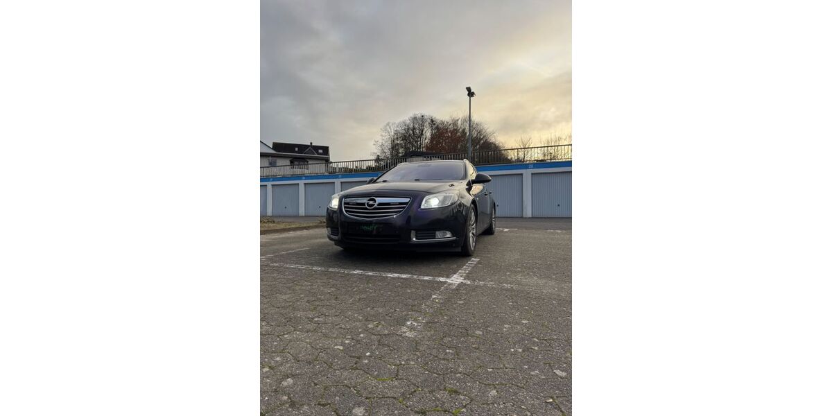 Opel Insignia 205.796 km 3.750 &euro; Laboe 24235
