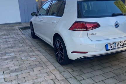 VW Golf 163.000 km 10.200 &euro; Hopsten 48496