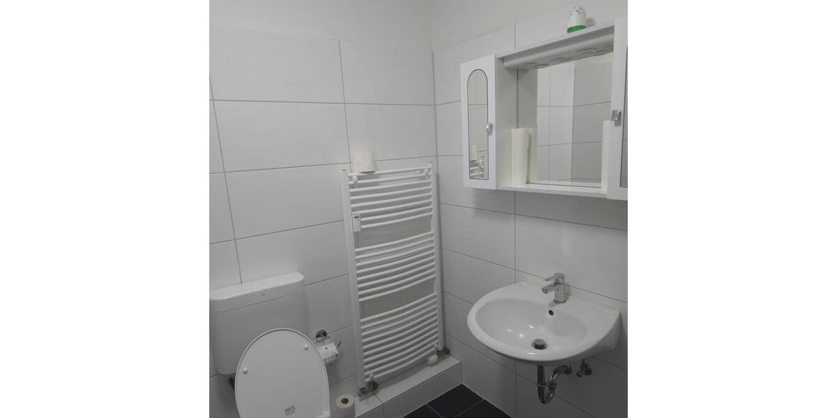 Helle 2-Zimmer Wohnung mit Balkon-Provisionfrei- 2 zimmer