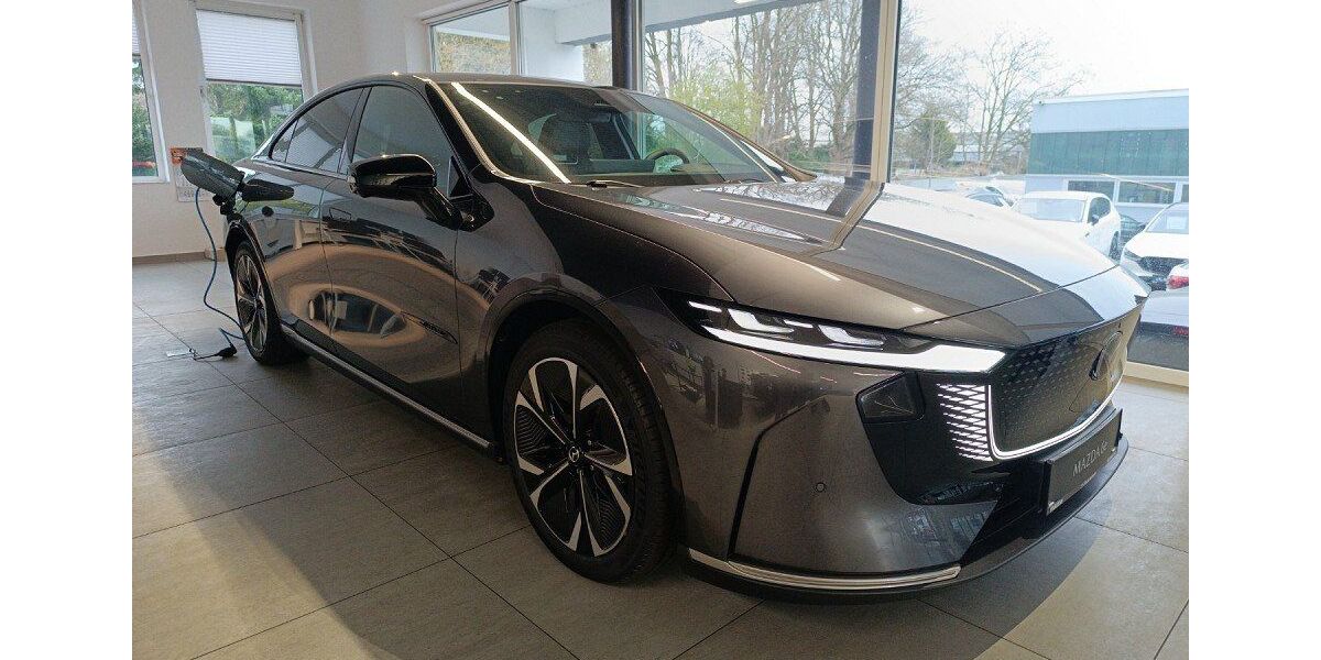 Mazda 6e 1.050 km 39.950 &euro; Hamburg 22761
