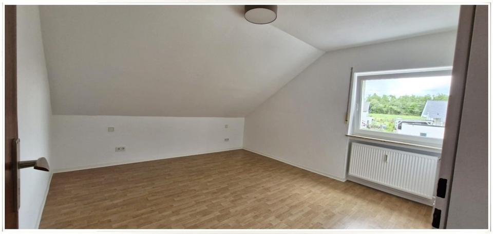 Etagenwohnung Ulmen - 3 Zimmer, 91 m&sup2;, 600&euro; | Angebot:26671680