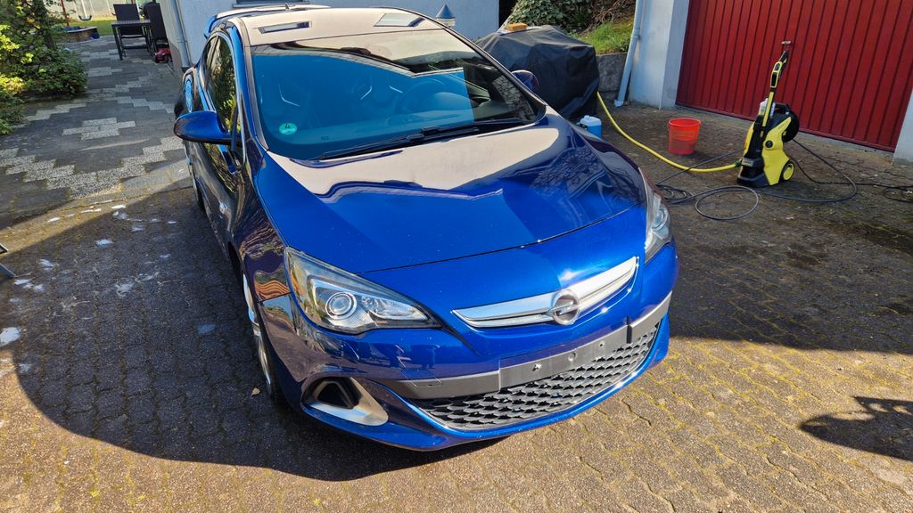 Opel Astra 84.968 km 14.100 &euro; Freudenberg 57258
