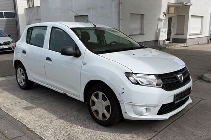Dacia Sandero 320.000 km 1.950 &euro; Bad kreuznach 55545