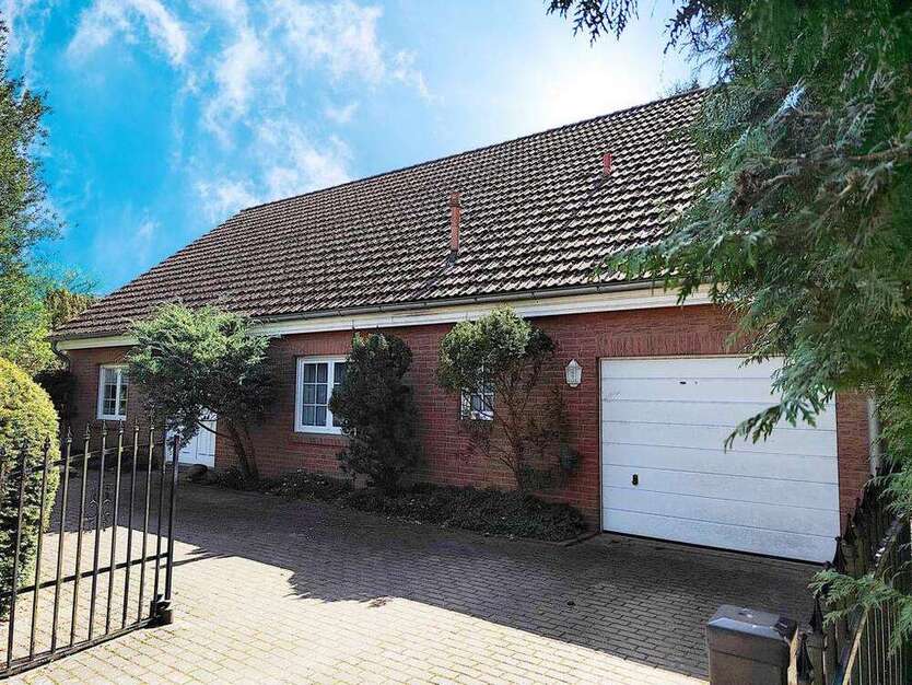 Haus zum Kaufen in Lemgow 286.000 € 198 m²