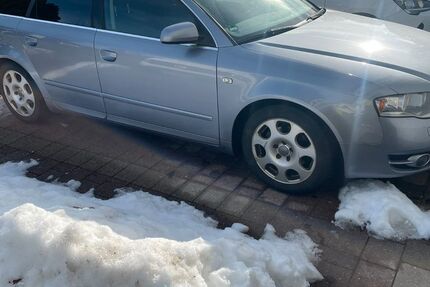 Audi A4 396.000 km 2.200 &euro; Sonthofen 87527