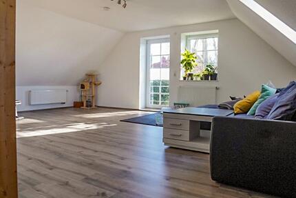 Wohnung Upgant-Schott Schott - 1 Zimmer, 92 m&sup2;, 779&euro; | Angebot:24832670