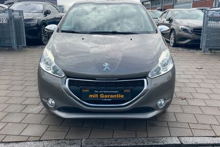 Peugeot 208 56.148 km 5.999 &euro; Fürth 90763