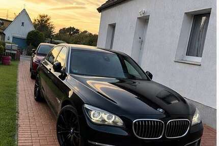 BMW 750 330.000 km 16.999 &euro; Bohmte 49163