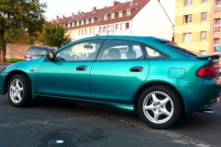 Mazda 323