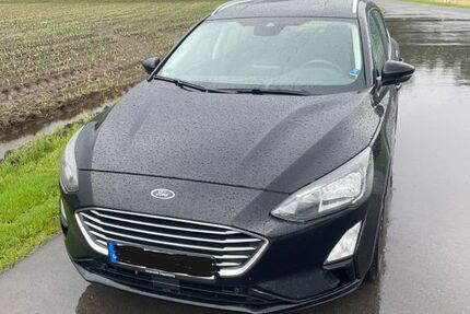 Ford Focus 66.441 km 14.500 &euro; Cloppenburg 49661