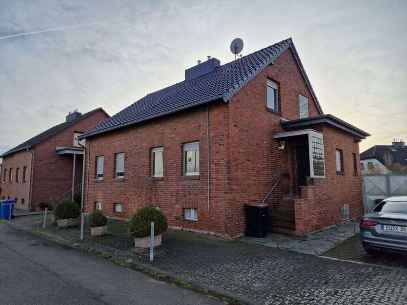 Haus zum Kaufen in Mechernich 198.000 € 76 m²