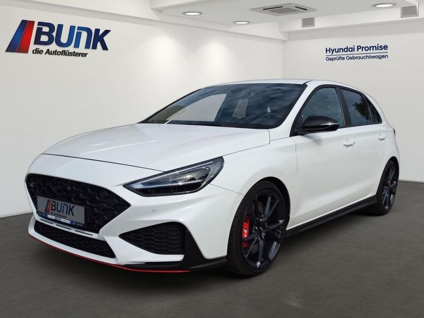 i30