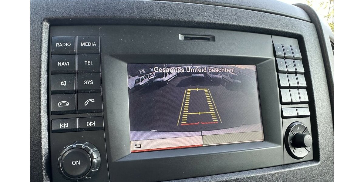 Mercedes-Benz Sprinter 316 CDI Tourer 2,2,2,3 mit 2,8 to AHK 250.794 km 24.871 &euro; Mainz 55122