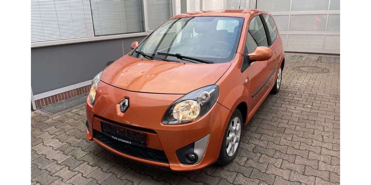 Renault Twingo 118.721 km 2.795 &euro; Stuttgart 70597