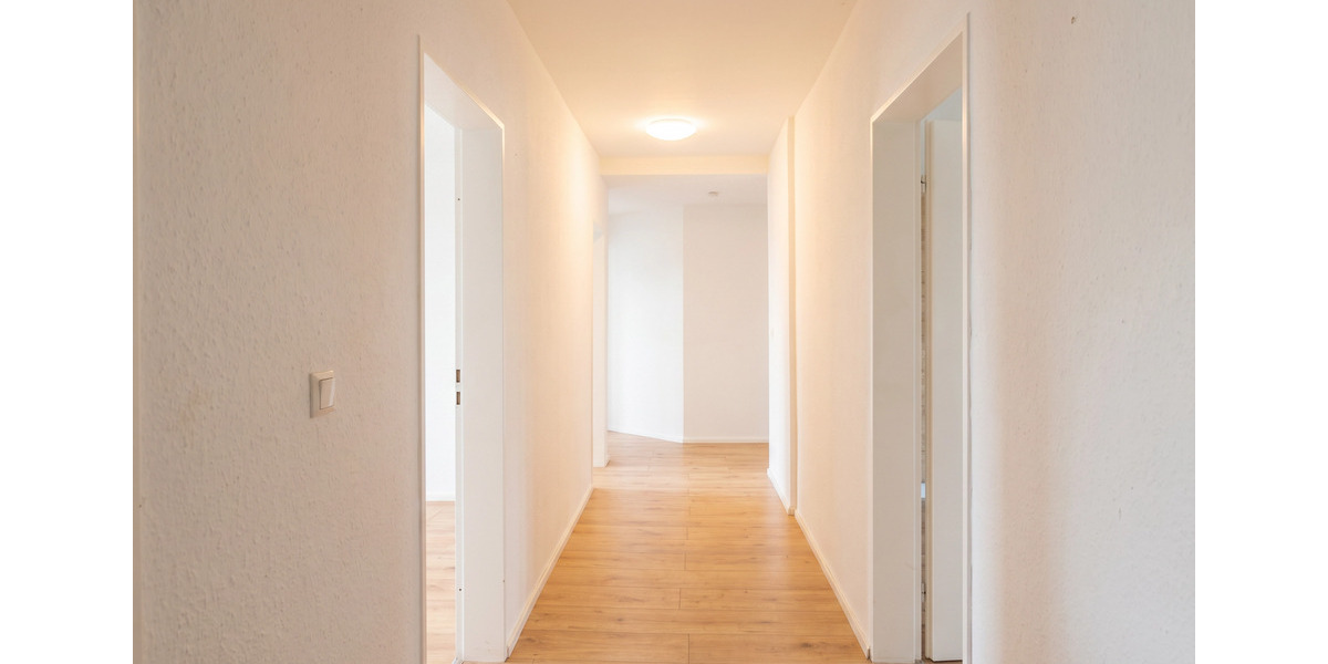 Etagenwohnung Wilhelmshaven - 5 Zimmer, 117 m&sup2;, 790&euro; | Angebot:26339543