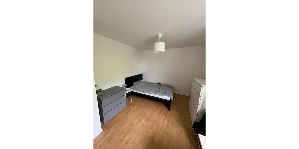 Etagenwohnung Oldenburg Bloherfelde - 3 Zimmer, 72 m&sup2;, 387&euro; | Angebot:26543095