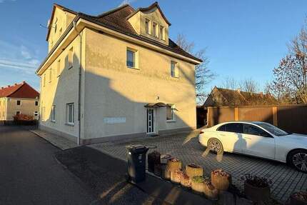 +++ Mehrfamilienhaus mit 6 Wohneinheiten und 3 Garagen +++ zimmer