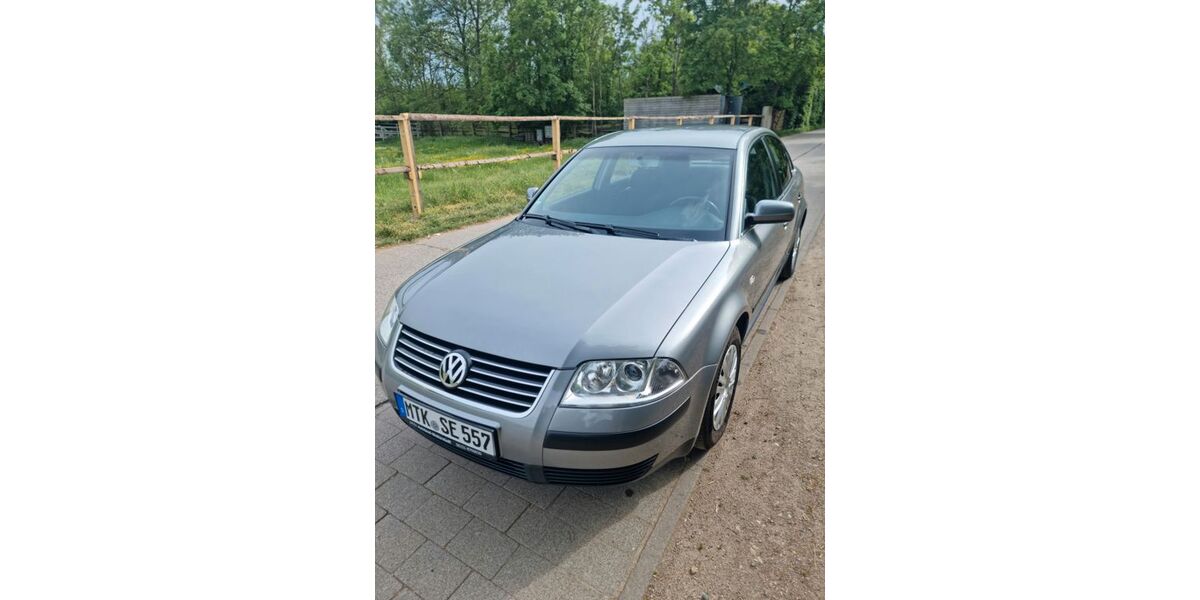 VW Passat 229.500 km 1.650 &euro; Flörsheim 65439