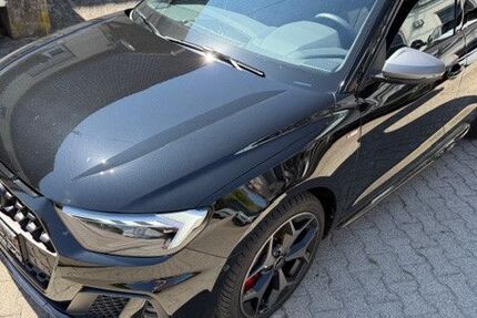 Audi A1 9.894 km 31.416 &euro; Ulm 89079
