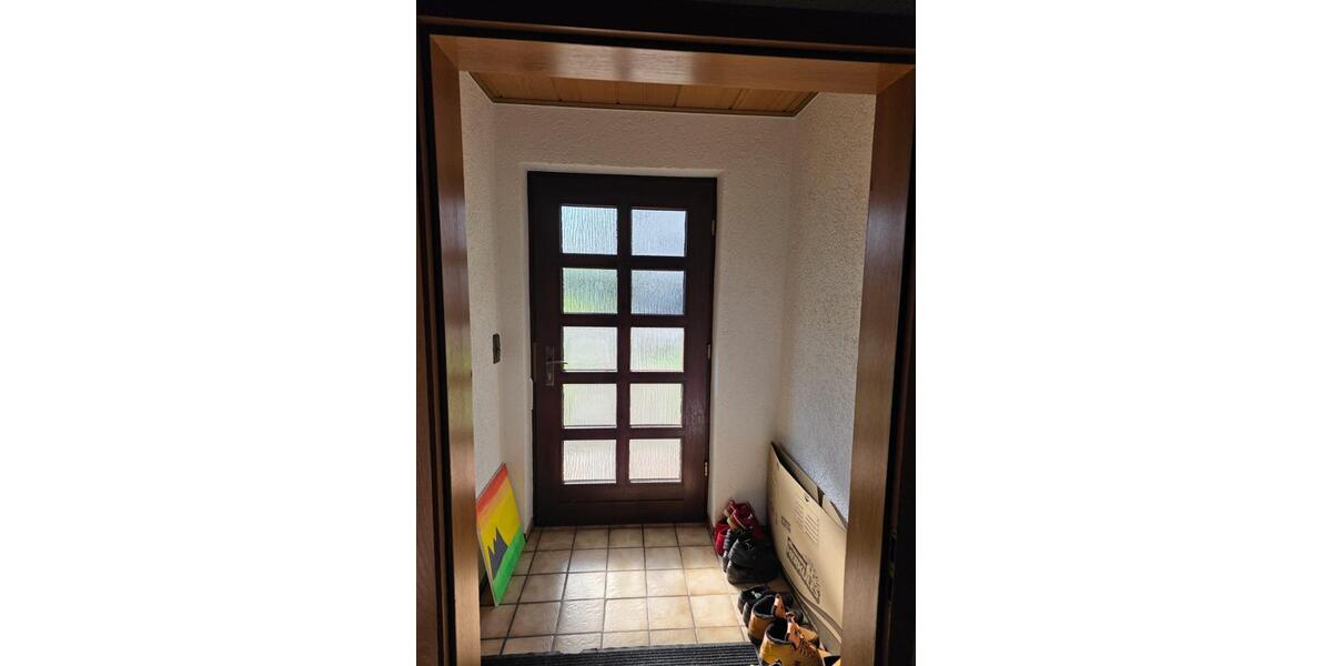 Einfamilienhaus Borken (Hessen) - 5 Zimmer, 122 m&sup2;, 400.000&euro; | Angebot:26578045