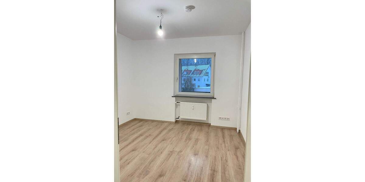Etagenwohnung Bruchköbel - 2 Zimmer, 50 m&sup2;, 580&euro; | Angebot:25675128