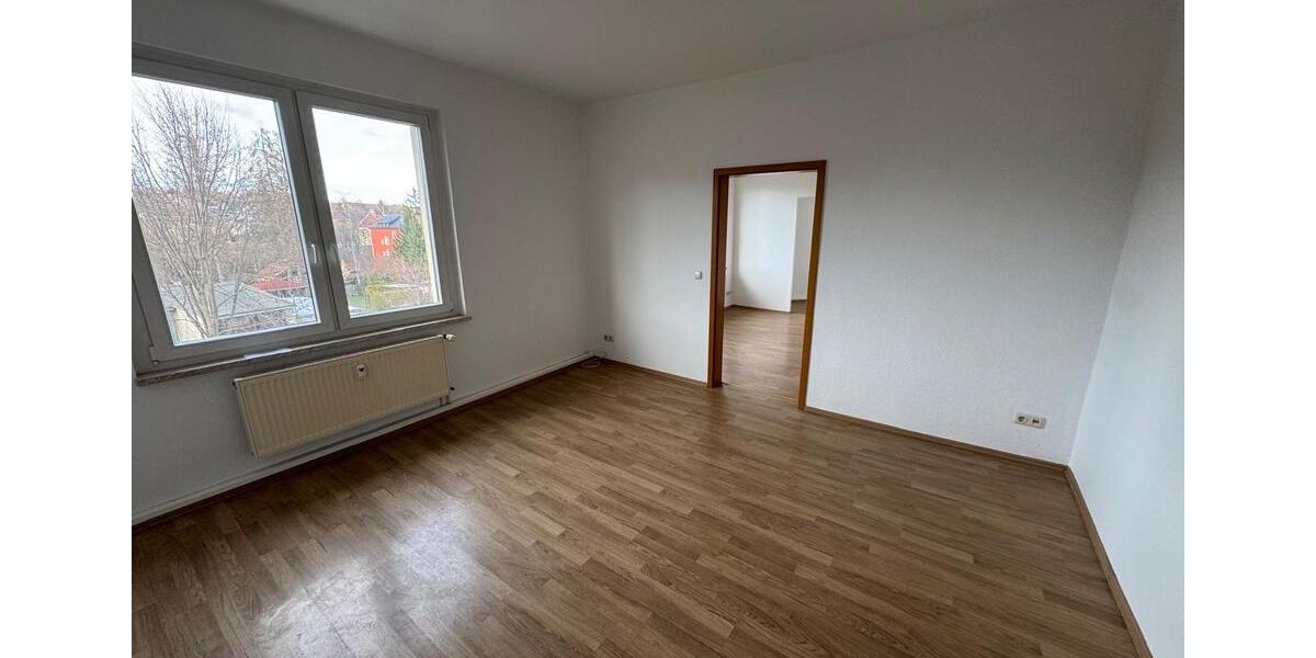 Etagenwohnung Apolda - 1 Zimmer, 45 m&sup2;, 340&euro; | Angebot:26409318