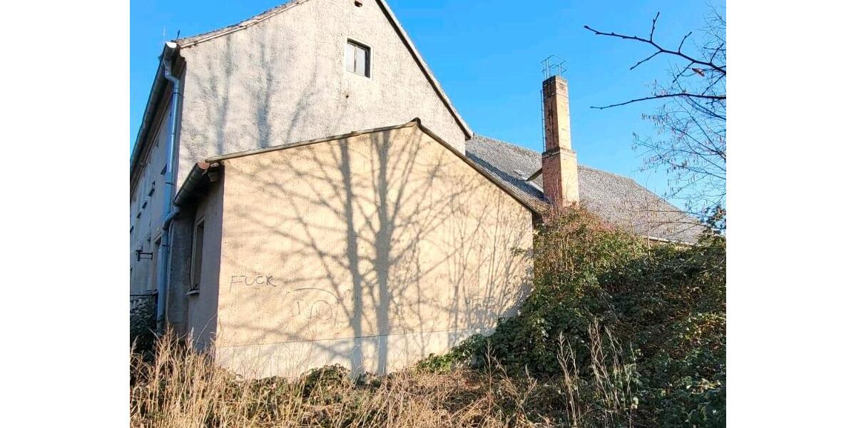 Einfamilienhaus Teuchern - 10 Zimmer, 183 m&sup2;, 75.000&euro; | Angebot:25400313