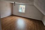 Dachgeschoßwohnung Weißenbrunn - 3.5 Zimmer, 68 m&sup2;, 510&euro; | Angebot:25980105