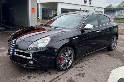 Alfa Romeo Giulietta 88.700 km 12.900 &euro; Ebersbach an der Fils 73061