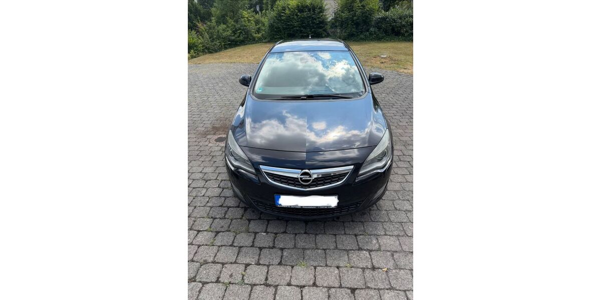 Opel Astra 246.530 km 1.990 &euro; Hünfeld 36088